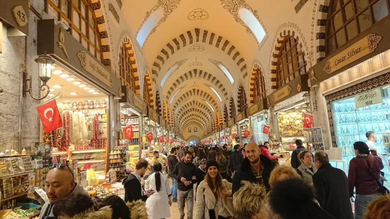 Mısır Çarşısı