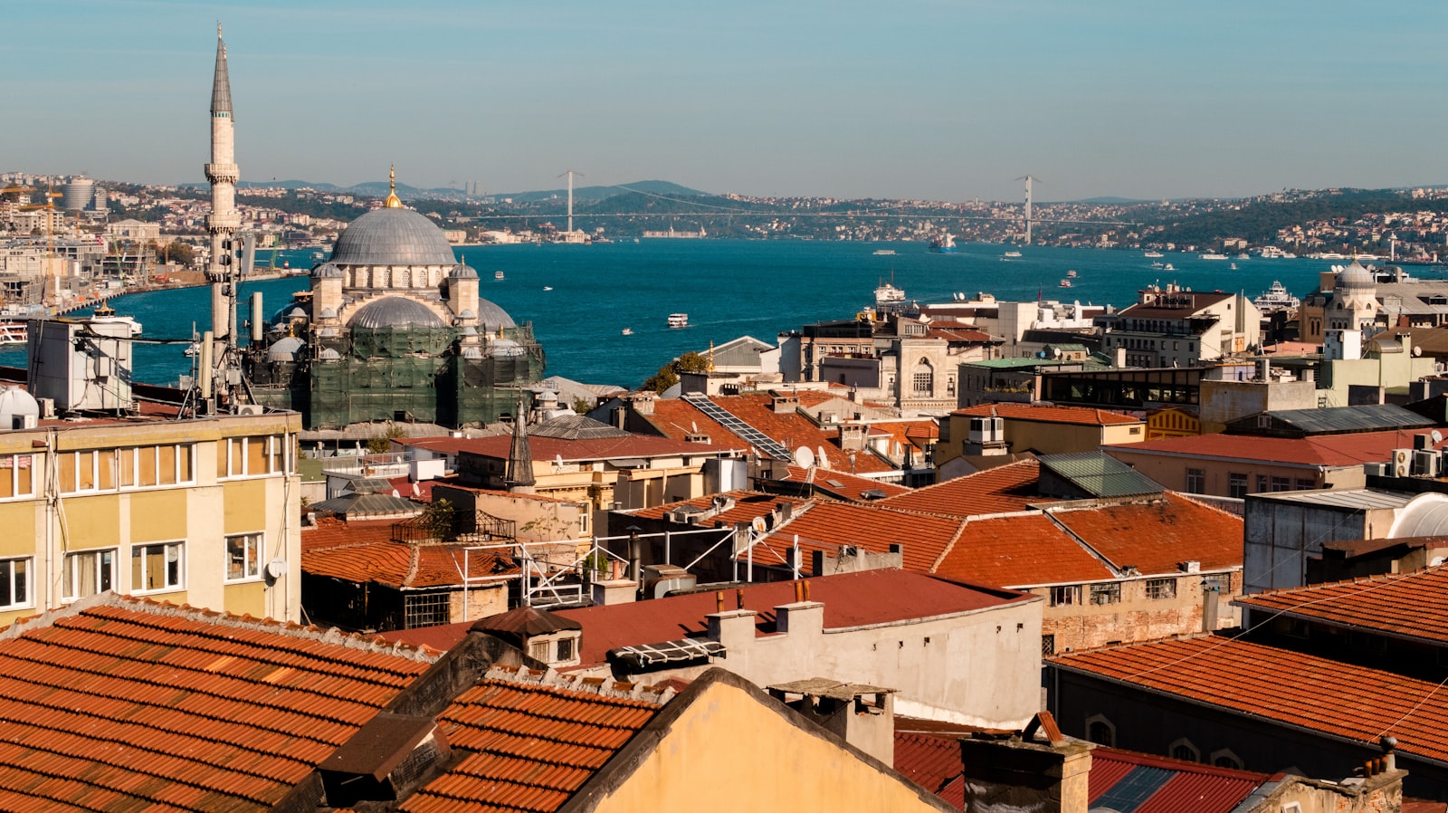 Почему завтрак с видом на Sultanahmet — это то, что обязательно нужно попробовать