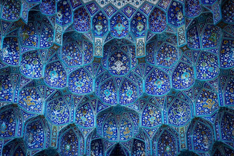 Sultanahmet Camii Ziyaretinde Avlu Görgü Kurallarına Dair 5 Temel İpucu