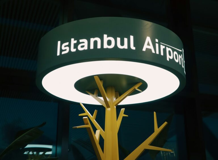 Seamless Transfers From Istanbul Airport to Your Sirkeci Hotel